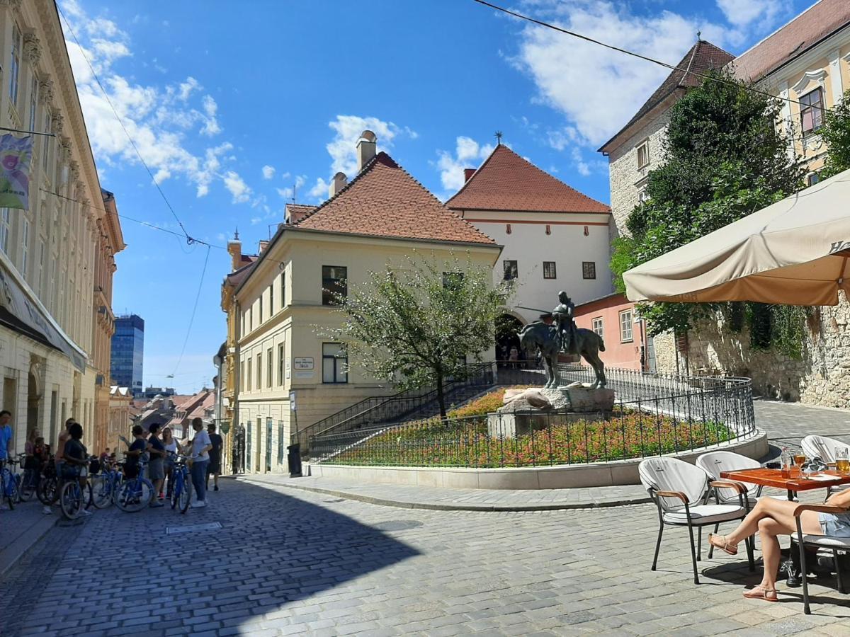 Apartment Azalea Zagrzeb Zewnętrze zdjęcie