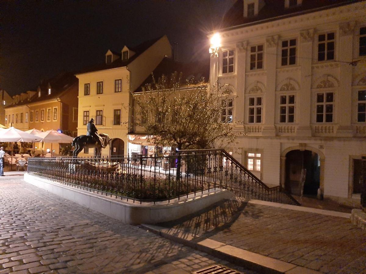 Apartment Azalea Zagrzeb Zewnętrze zdjęcie